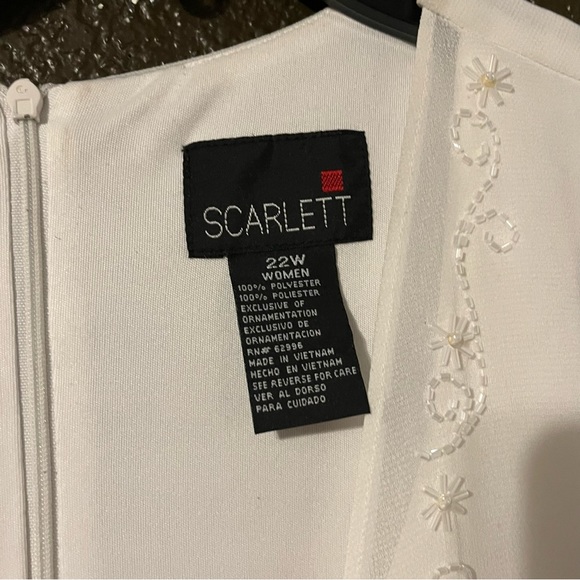 White Short Sleeve Knee Length Dress with Sheer and Beaded Detail, Size 22W - Picture 3 of 5